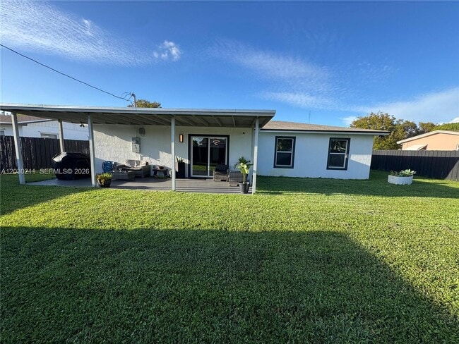 Building Photo - 50 NE 209th Terrace