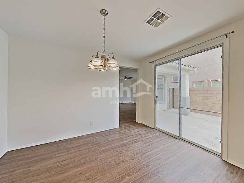Building Photo - 8834 Salvestrin Point Ave