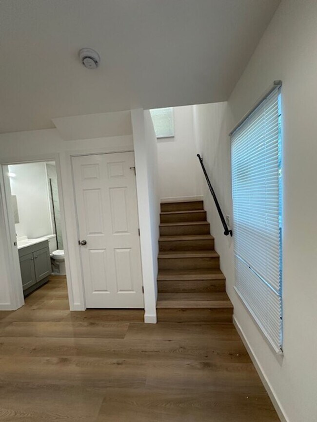 Building Photo - Completely remodeled and located on a quie...