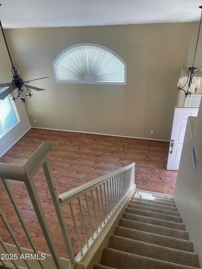 Building Photo - 1381 W Pelican Ct