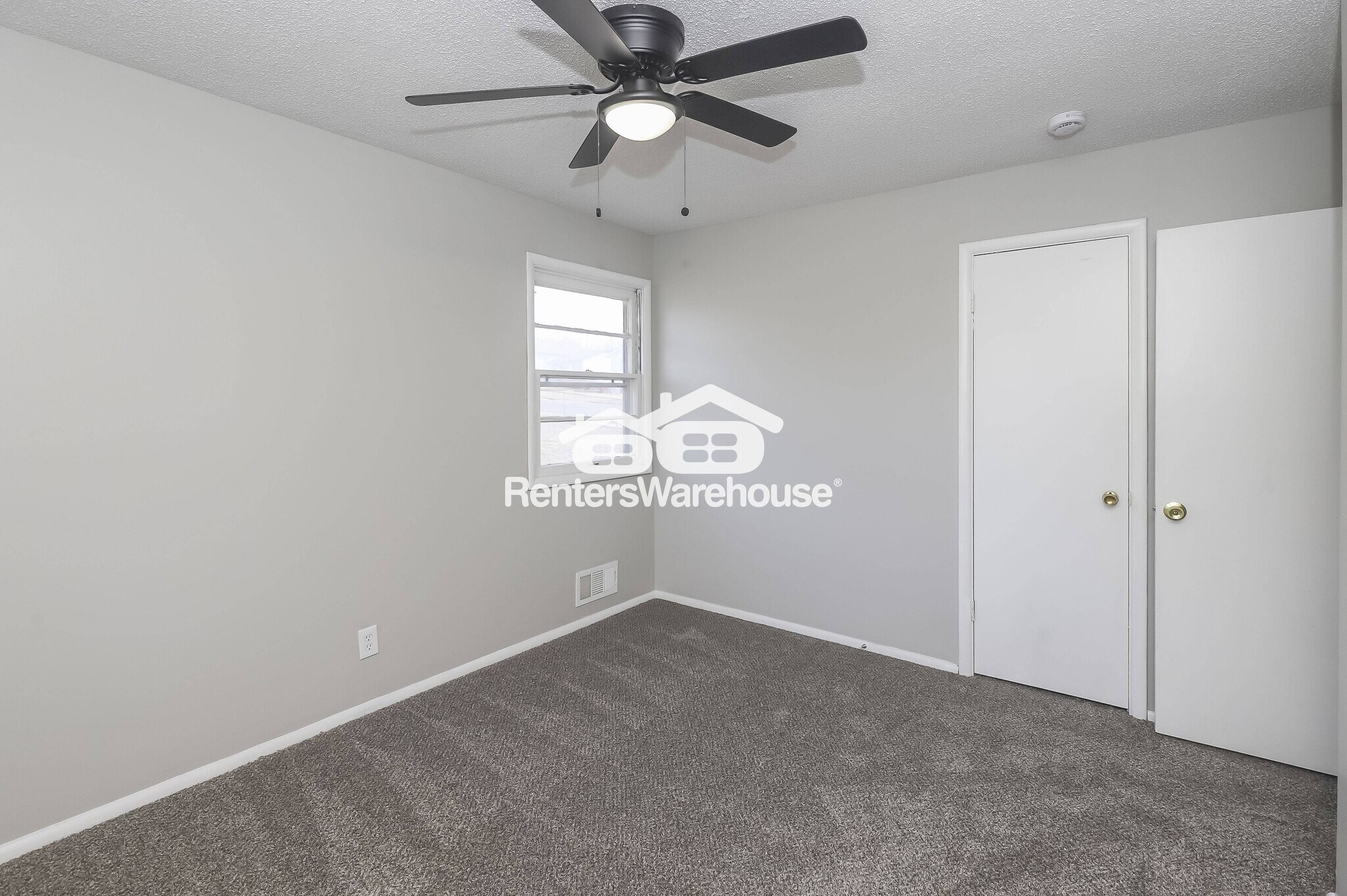 Building Photo - 4714 E 40th Terrace