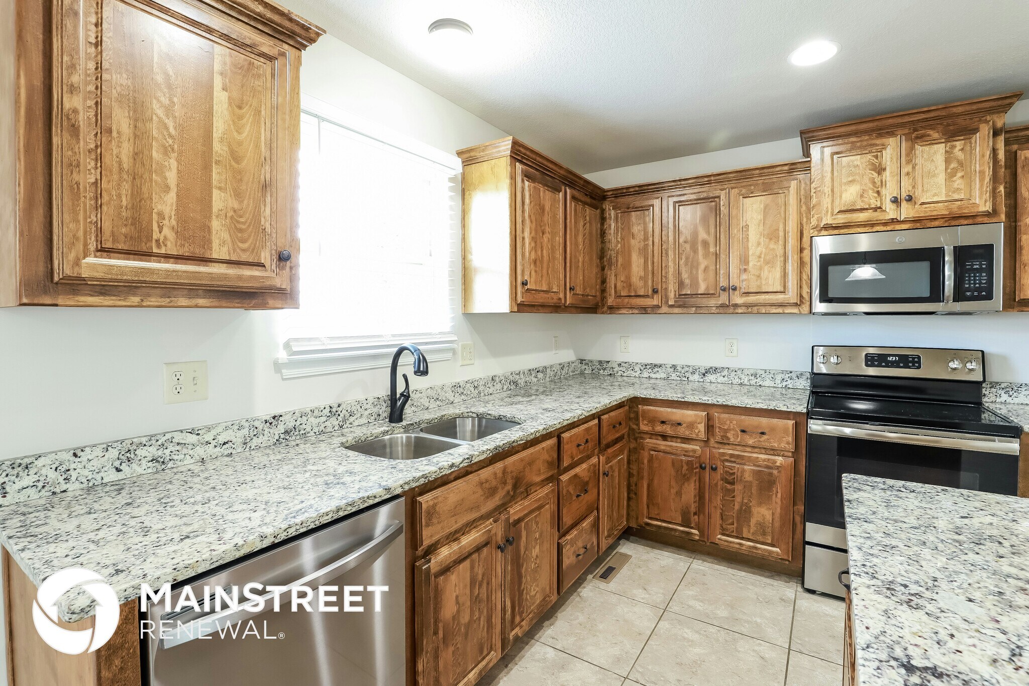 Building Photo - 410 W Heritage Dr