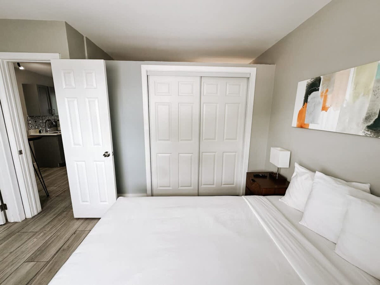 Building Photo - 50 Davie Blvd