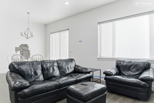 Building Photo - 193 N 300 E