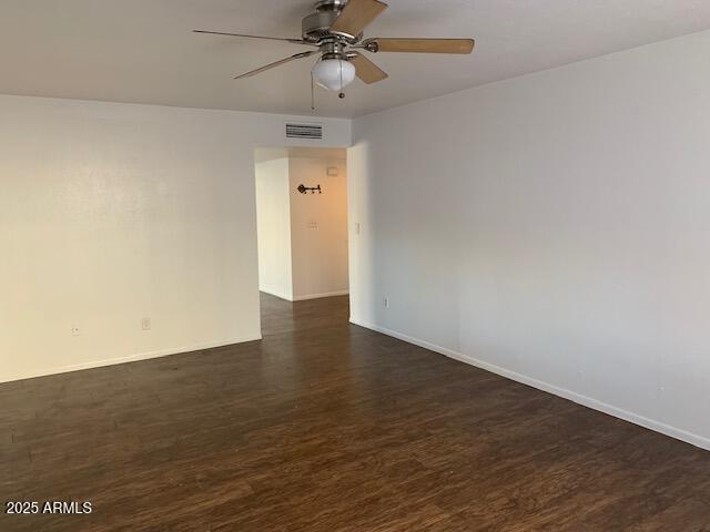 Building Photo - 9761 N 68th Ln