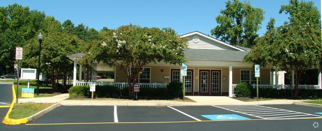 Primary Photo - Forest Creek SR