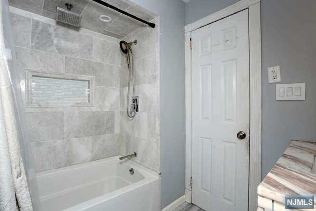 Building Photo - 17 Hegner Ct