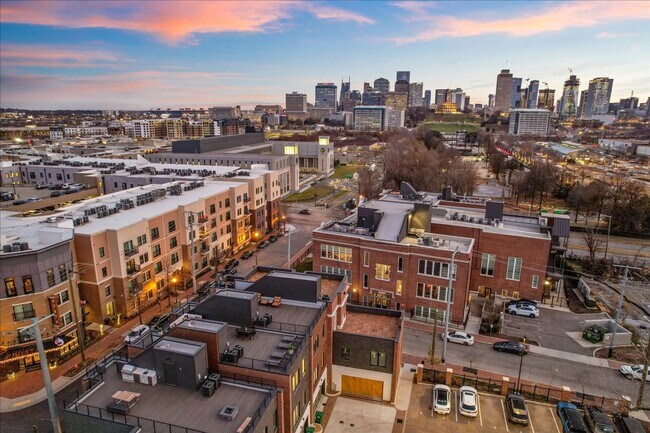 Building Photo - The Best Address in Germantown — Fully Furnished Executive Townhome, Move-In Ready | $8,995/Mo
