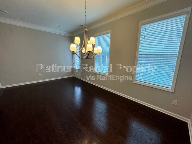 Building Photo - 707 Topsail Ln