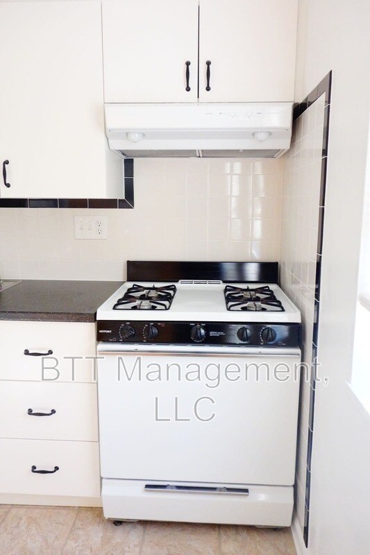 Building Photo - 4013 38th St