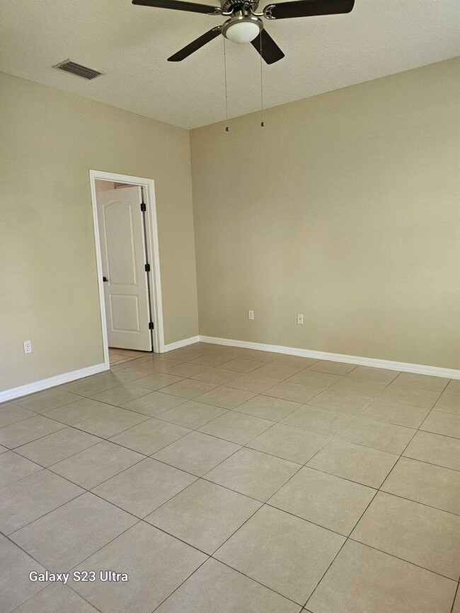 Building Photo - Welcome Home