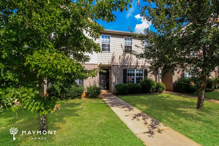 Building Photo - 1630 Hydrangea Ln