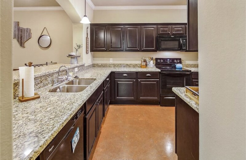 Building Photo - 3207 Papa Bear Dr