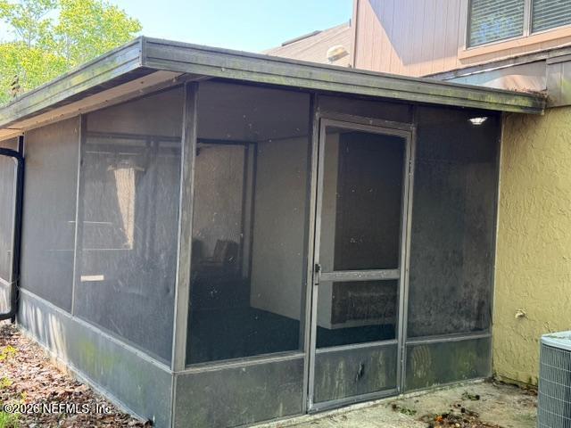 Building Photo - 5627 Pinebay Cir S