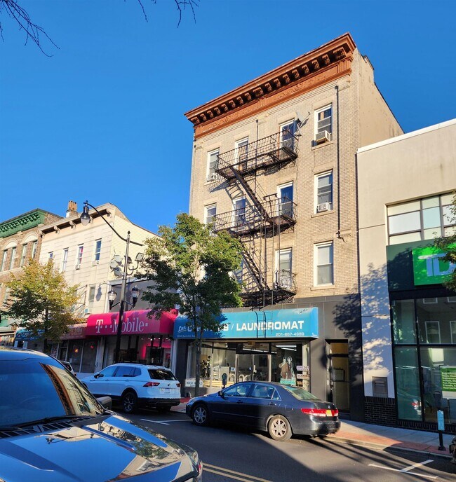 804 Summit Ave 804 Summit Ave Union City NJ 07087 Apartment Finder