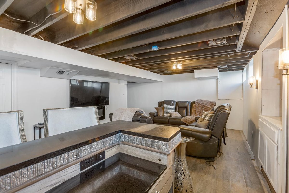 Building Photo - 1428 Hudson Lndg