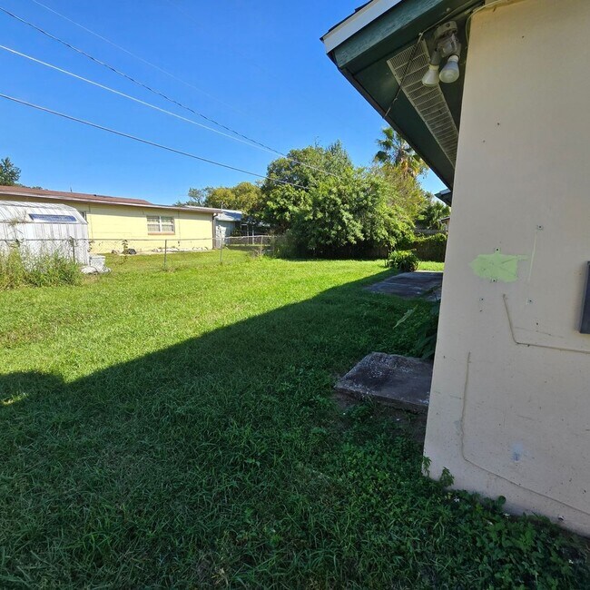Building Photo - Charming 4BR House in Orlando