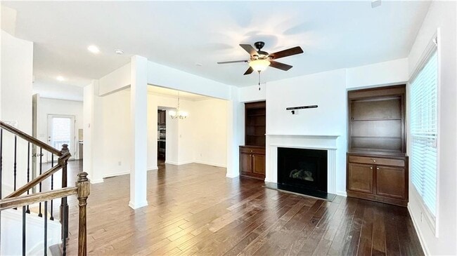 Building Photo - 436 Fieldview Ln