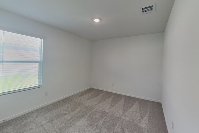 Building Photo - 3105 Lynmar Ln