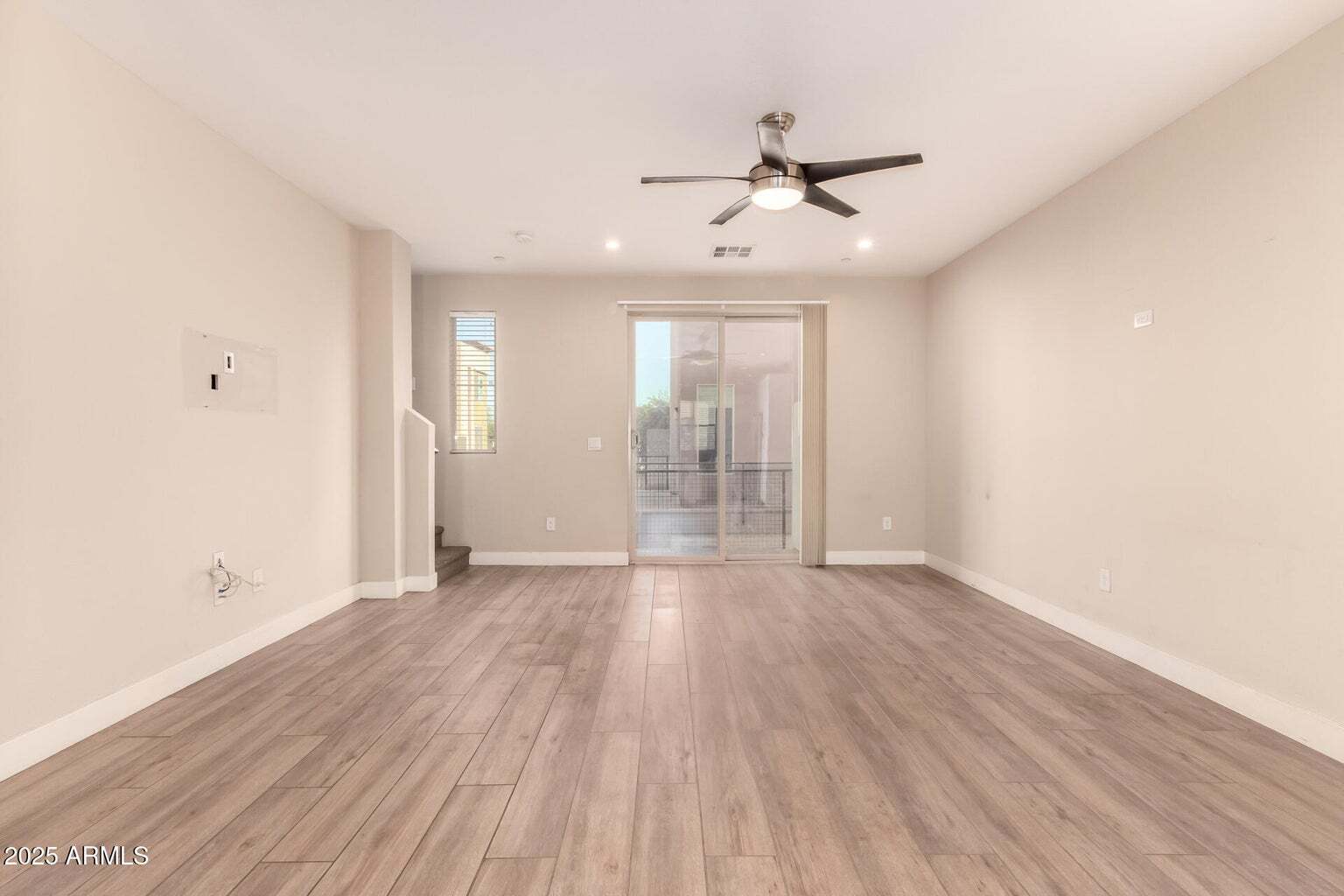 Building Photo - 820 N 8th Ave