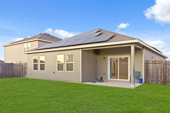 Building Photo - 6306 Highland Trl Dr