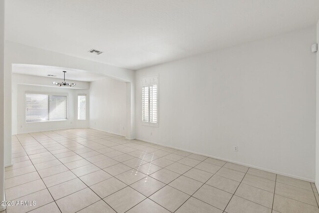 Building Photo - 6518 W Bent Tree Dr