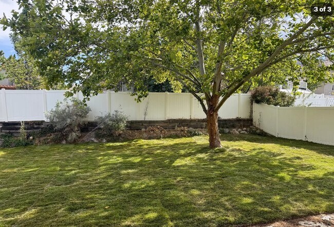 Building Photo - 5293 Elk Horn Peak Dr