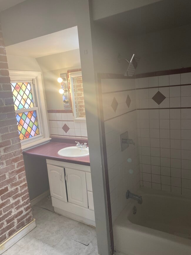 Building Photo - 8512 Church Dr