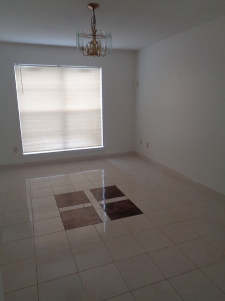 Dining rm - 5652 Hinton Pl