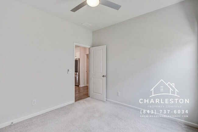 Building Photo - 347 Matuskovic Dr