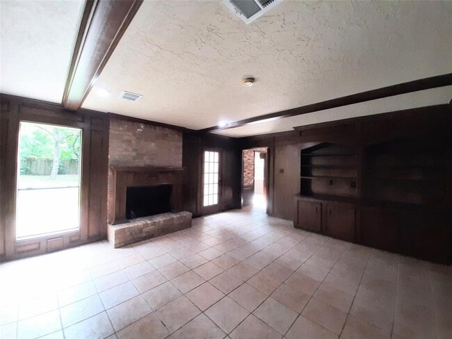 Building Photo - 18 Mayfair Grove Ct