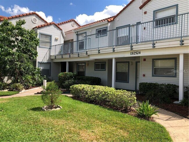 Building Photo - 2524 Woodgate Blvd