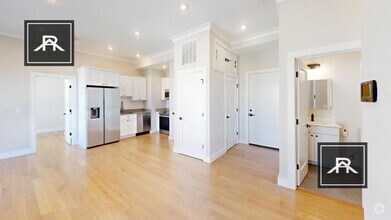 Building Photo - 4 bedroom in Allston MA 02134