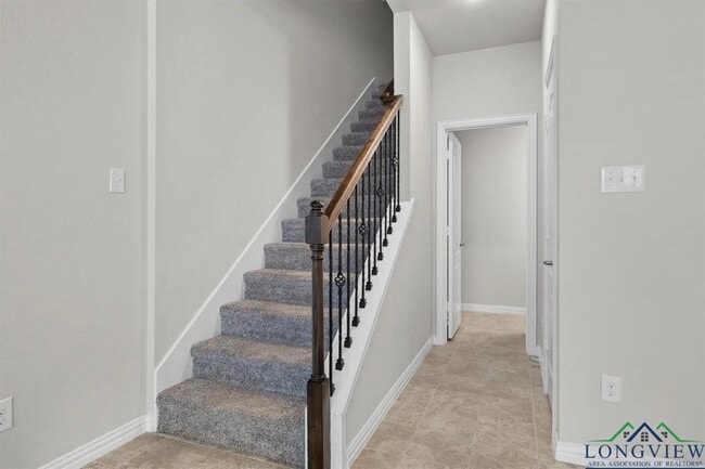 Building Photo - 3300 Becker Dr