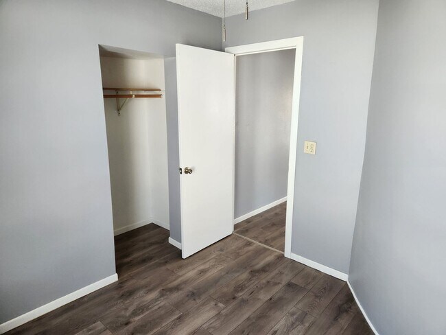 Building Photo - pp924