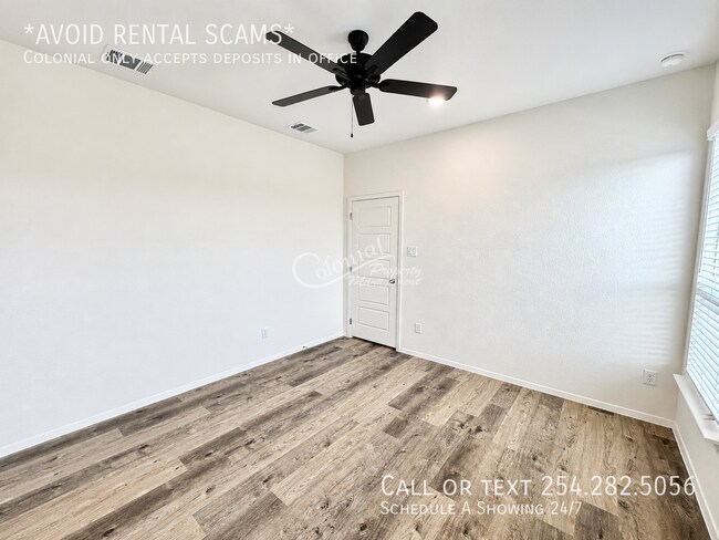 Building Photo - 1607 Crooked River