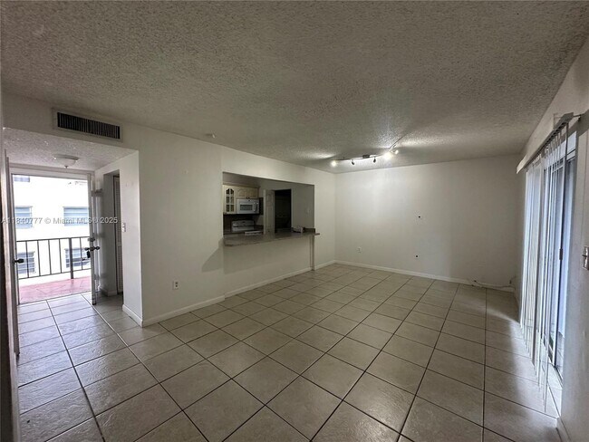 Building Photo - 399 NW 72nd Ave