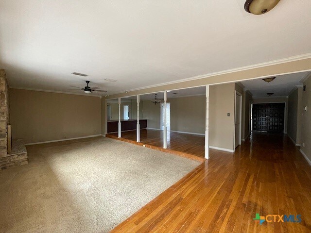 Building Photo - 906 Illinois Ave