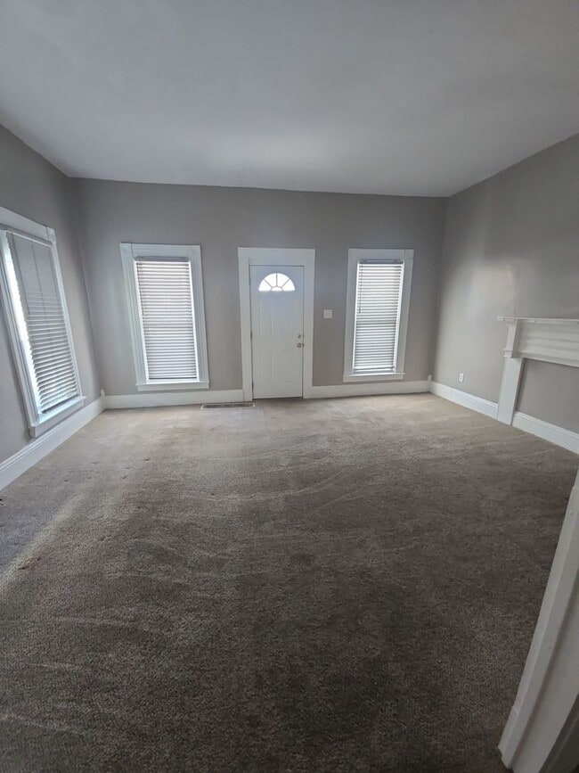 Building Photo - For Rent: Piqua Ohio - 2 Bedroom 1 Bathroom