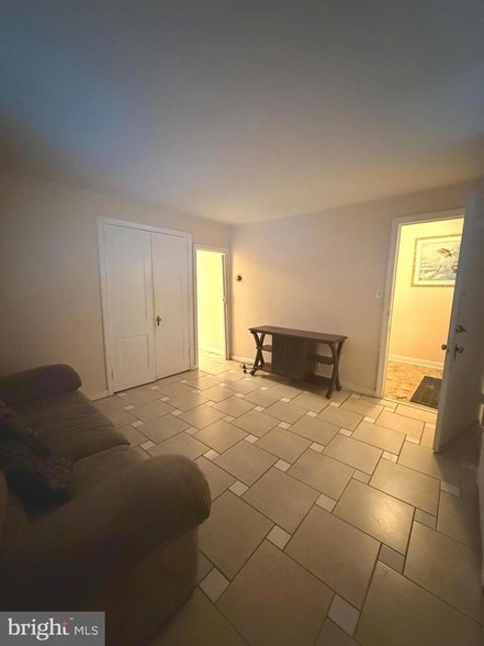 Building Photo - 4401 Bleigh Ave