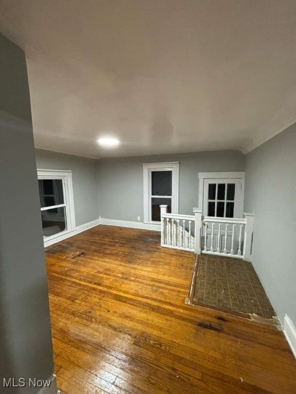 Building Photo - 371 N Mulberry St