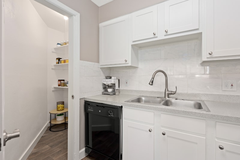 Building Photo - 101 W Egbert St