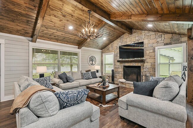 Building Photo - 5472 Andert Rd