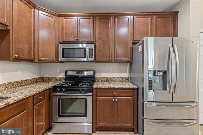 Building Photo - 224 Breeders Cup Dr