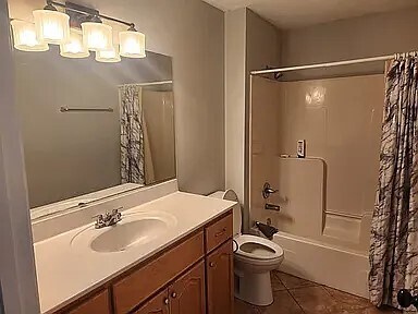 Building Photo - 4609 Bylsma Cir