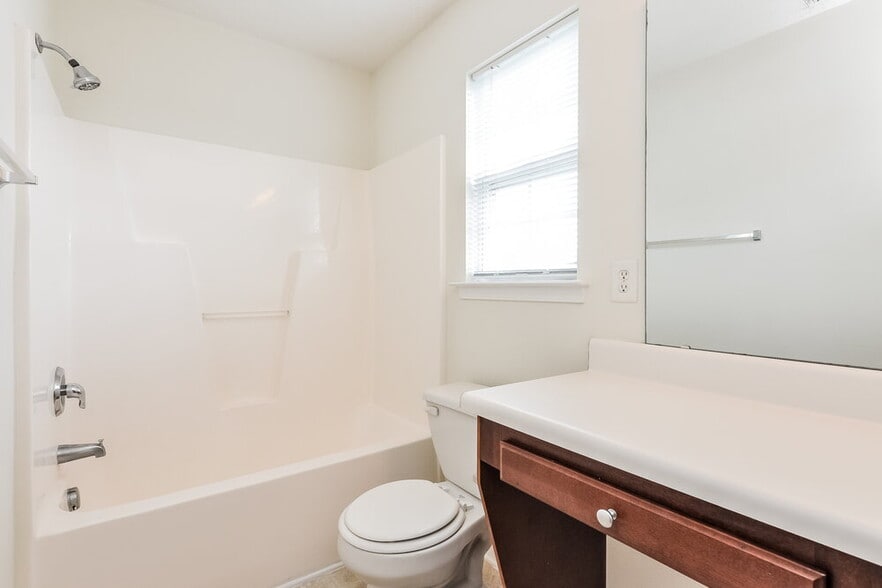 Building Photo - 6802 Paint Rock Ln