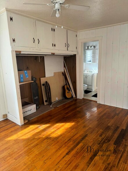 Building Photo - 7203 Porcher Dr