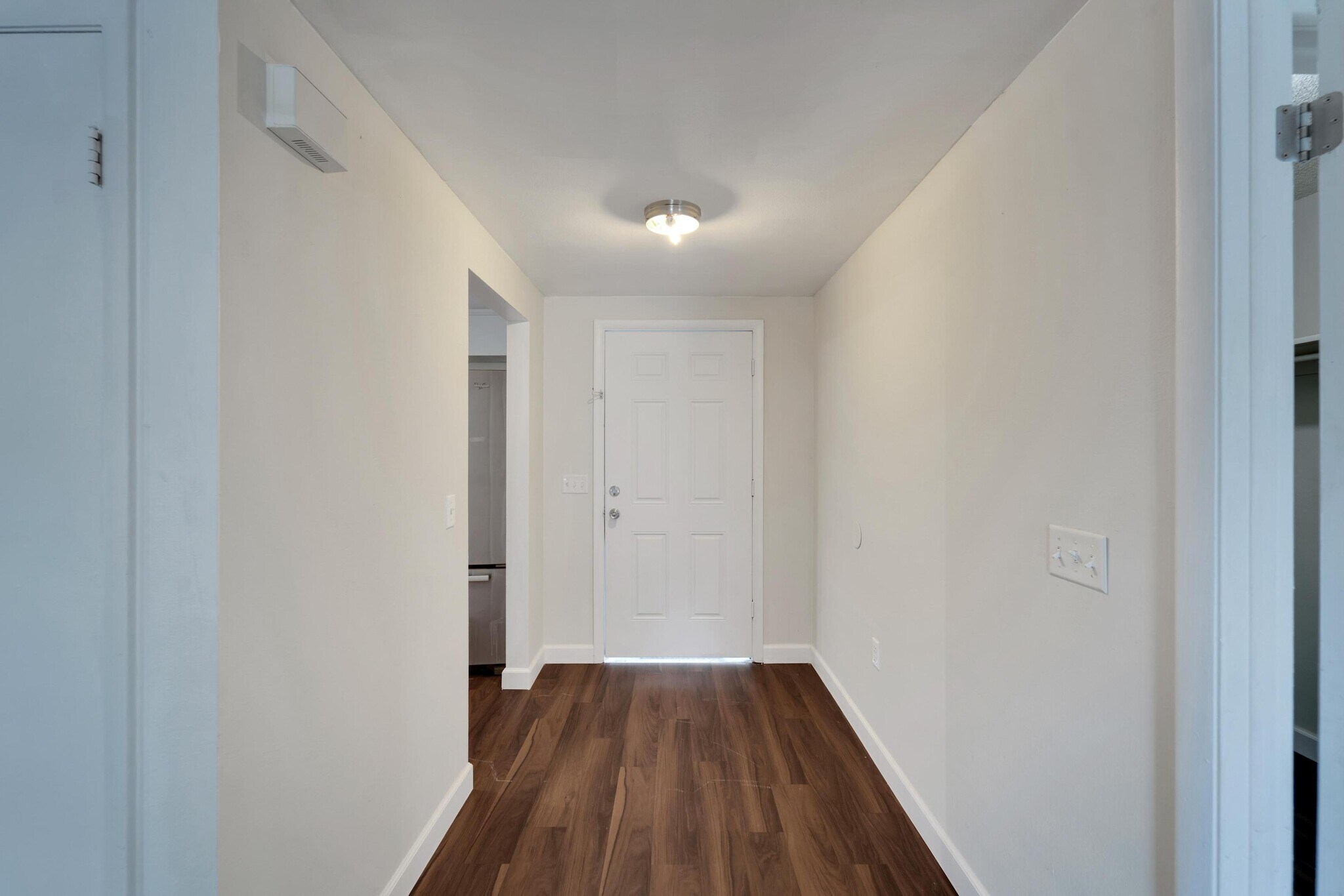 Building Photo - 502 Euclid Ave