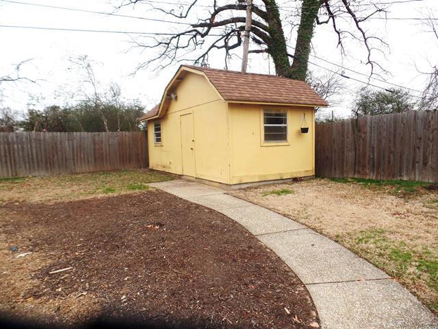 Building Photo - 107 Hillwood Dr