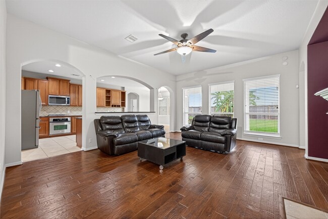 Building Photo - 5215 Field Briar Ln